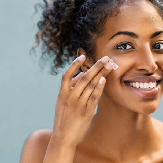 Three Important Reasons To Moisturize Your Skin This Summer